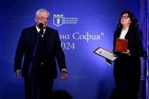 Николай Велинов