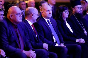 Николай Велинов