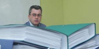 Проф. Стоян Миланов