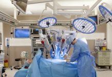 Алчност и бизнес интереси спъват здравните системи в целия свят операция