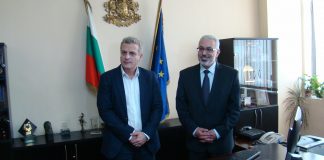 здравен министър