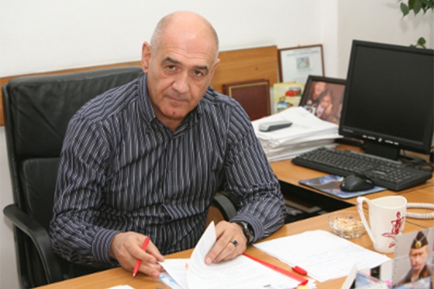 Д-р Дечо Дечев Д-р Дечо Дечев