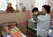 До 2025 г. закриват всички домове за деца домове за деца