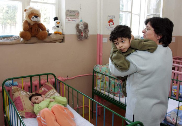 домове за деца