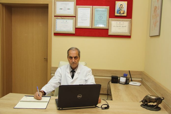 Д-р Костадин Зарков