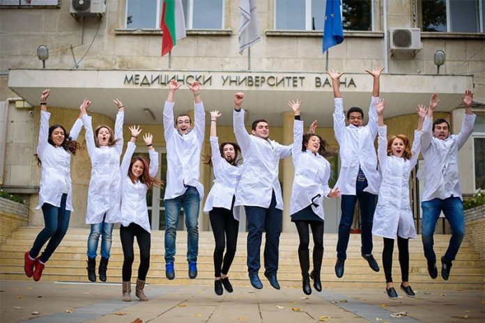 университет