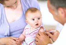 60 родители докладвали нежелани реакции след имунизация деца