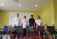 Британски затворници подариха инвалидни колички на „Пирогов“ инвалидни колички