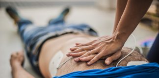 сърдечен масаж