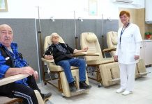 листи на чакащи