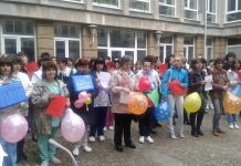 Бунтът в бяло преминава в ефективна стачка стачка