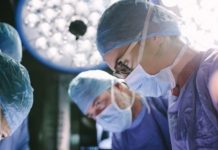 Двама заминават за трансплантация на бял дроб във Виена органи