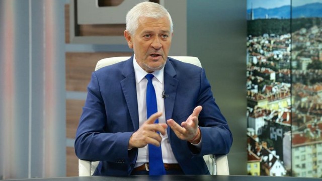 Д-р Ваньо Шарков Д-р Ваньо Шарков