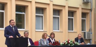 Проф. Костадин Ангелов