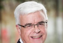 Д-р Морис Смит: IQOS намалява излагането на вредни вещества Морис Смит