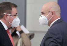 третата вълна