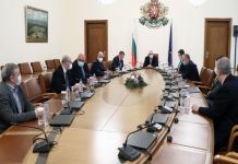 Борисов: Ако болниците изнемогват, ще наложим ограничения Борисов