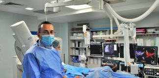 дефибрилатор