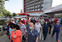 „Пирогов“ плаши с масови оставки "Пирогов"