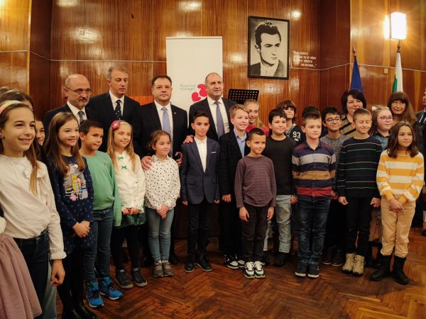 Меджидиев Меджидиев