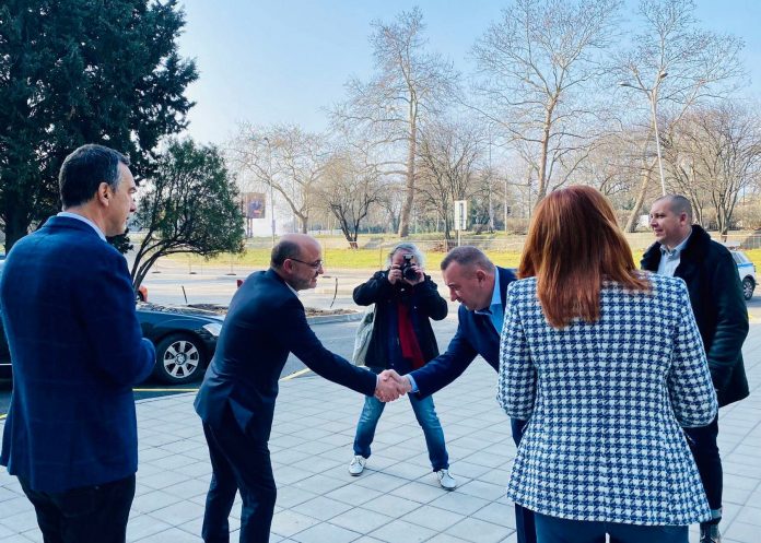 хеликоптери