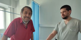 биоактивно стъкло