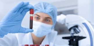 Нов сензор за светлина открива рак чрез обикновен кръвен тест рак