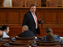 Проф. Ангелов: Закриването на съвета по цени на лекарствата е недопустимо лекарствата