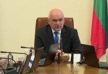 Главчев спря разрешението за строеж на частна детска болница в София Главчев