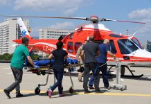 Вдигнаха въздушната линейка за дете с рядко заболяване линейка