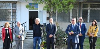 социални услуги