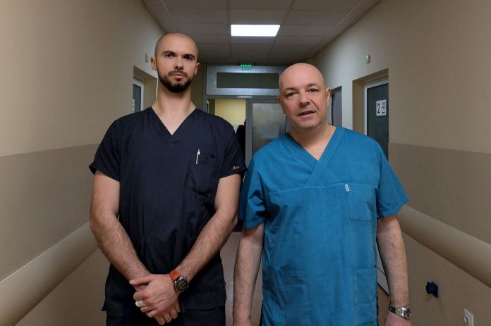 неврохирузи