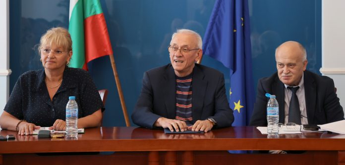 специализантите