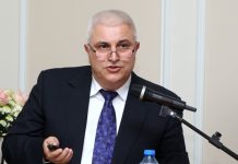 Проф. Ивайло Търнев търси генетичните причини за ДЦП, епилепсия и аутизъм Ивайло Търнев