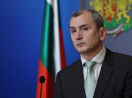 Доц. Околийски: Няма да сменя нито един директор на болница Околийски