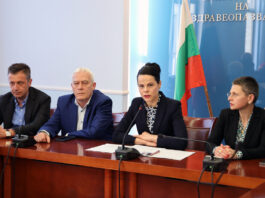 Министър Ивкова ще актуализира Националната здравна карта Ивкова