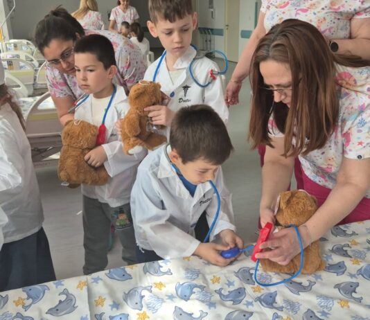 Безплатни прегледи в детската болница в Бургас през август прегледи