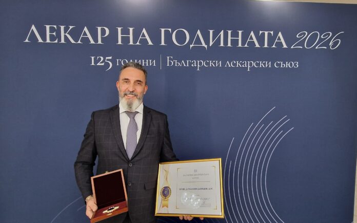 Калоян Давидов Калоян Давидов